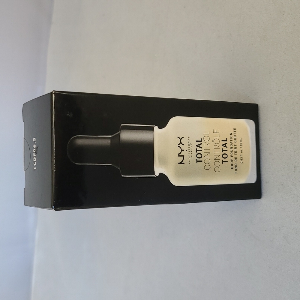 NYX Total Control Foundation TCDF06.5